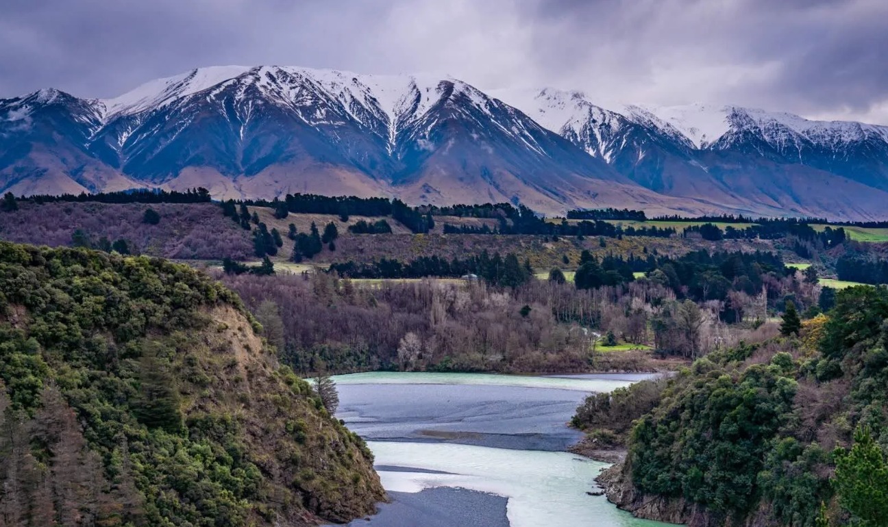 Canterbury mountains and foothills